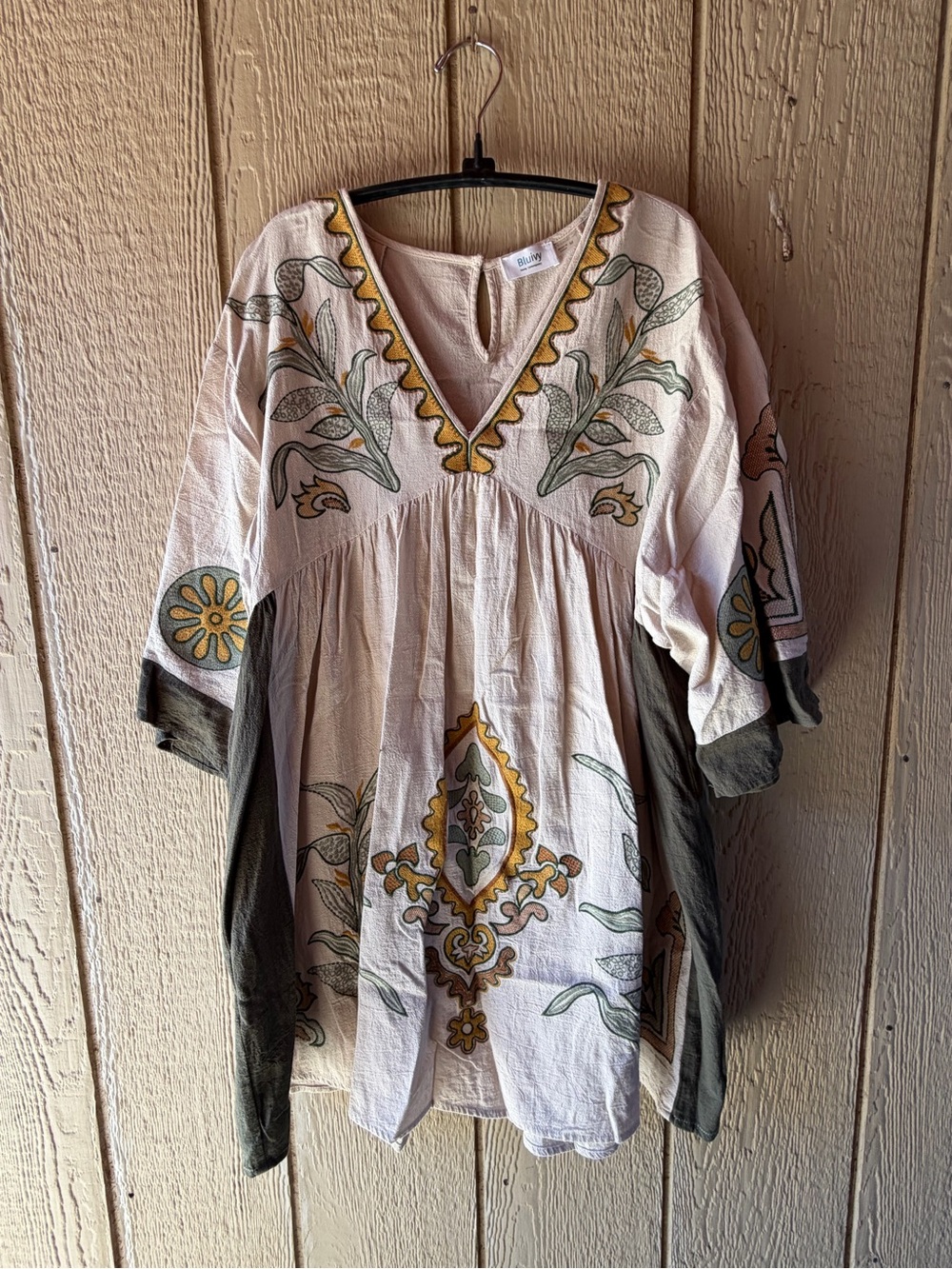 Bluivy Floral Print Tunic Top